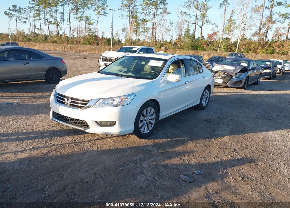 2013 HONDA ACCORD EX-L V-6 VIN: 1HGCR3F84DA001123