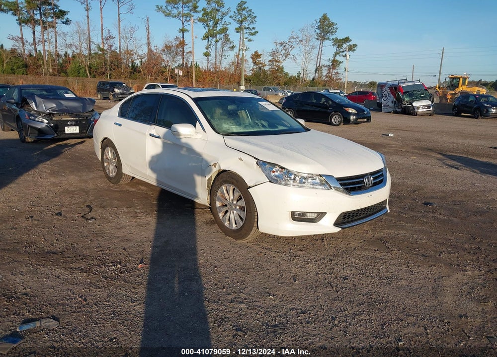 2013 HONDA ACCORD EX-L V-6 VIN: 1HGCR3F84DA001123