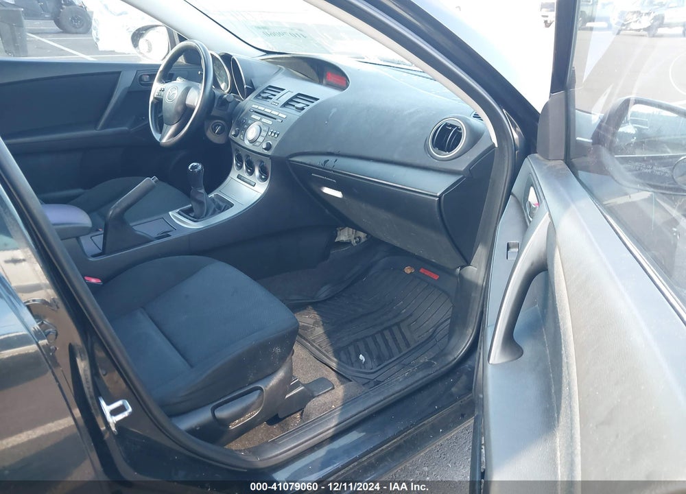 2010 MAZDA MAZDA3 VIN: JM1BL1SG0A1282572