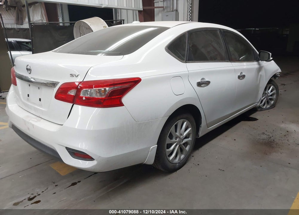 2018 NISSAN SENTRA SV VIN: 3N1AB7AP0JY320139