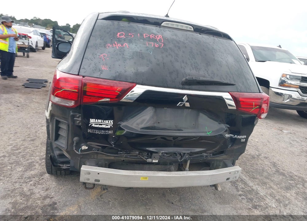 2016 MITSUBISHI OUTLANDER SE/SEL VIN: JA4AD3A39GZ010562