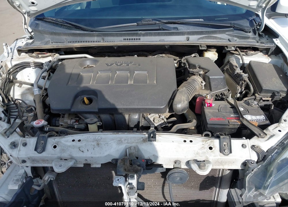 2018 TOYOTA COROLLA LE VIN: 2T1BURHE0JC104691