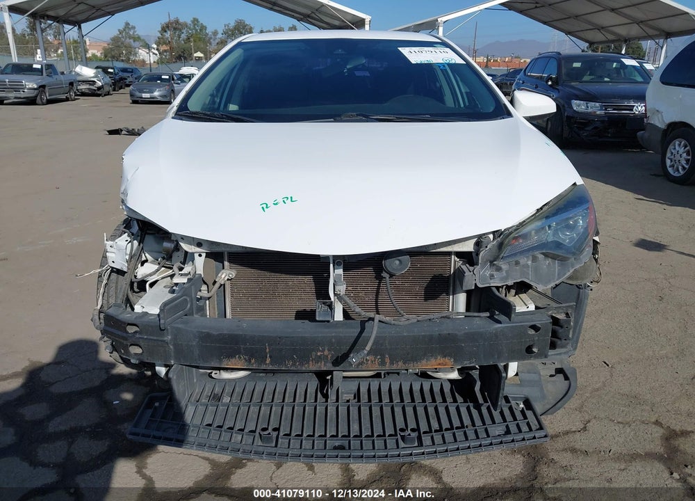 2018 TOYOTA COROLLA LE VIN: 2T1BURHE0JC104691