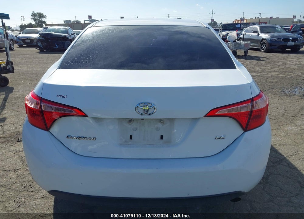 2018 TOYOTA COROLLA LE VIN: 2T1BURHE0JC104691