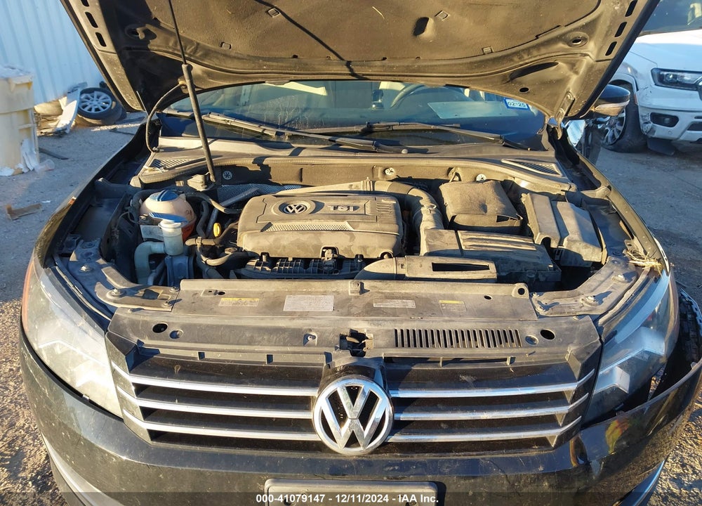 2015 VOLKSWAGEN PASSAT VIN: 1VWAS7A36FC122415