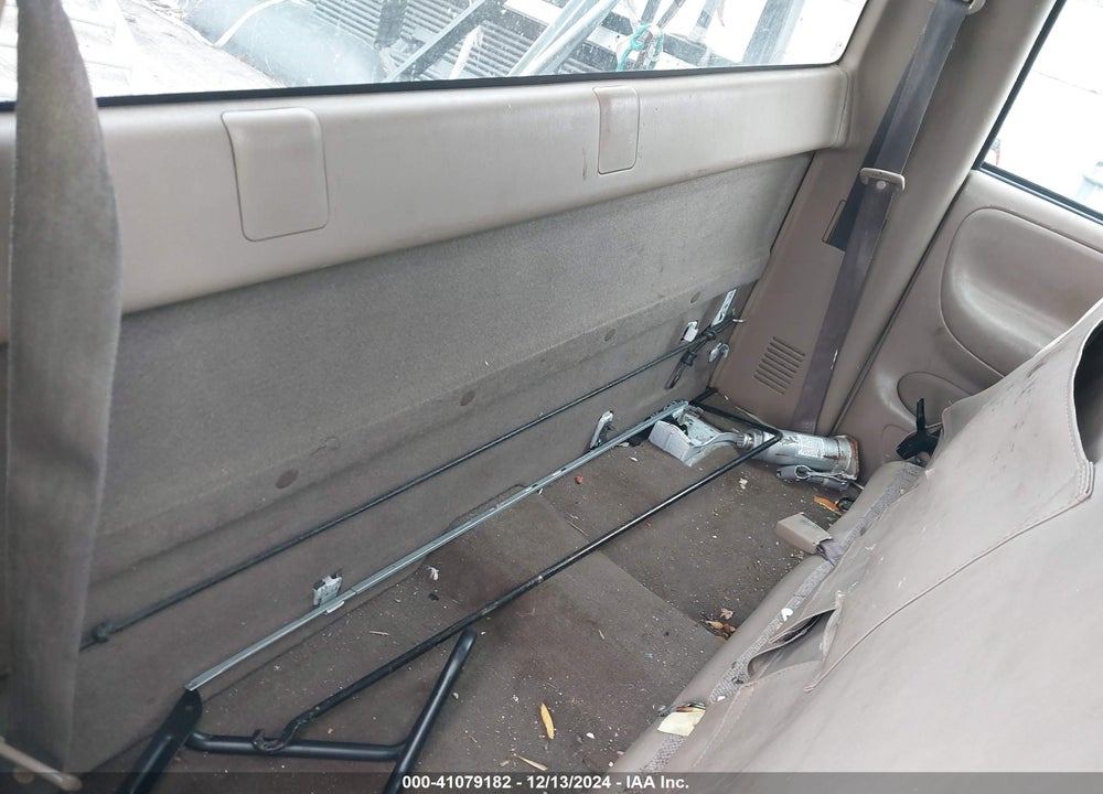 2000 TOYOTA TUNDRA VIN: 5TBJN3214YS059079
