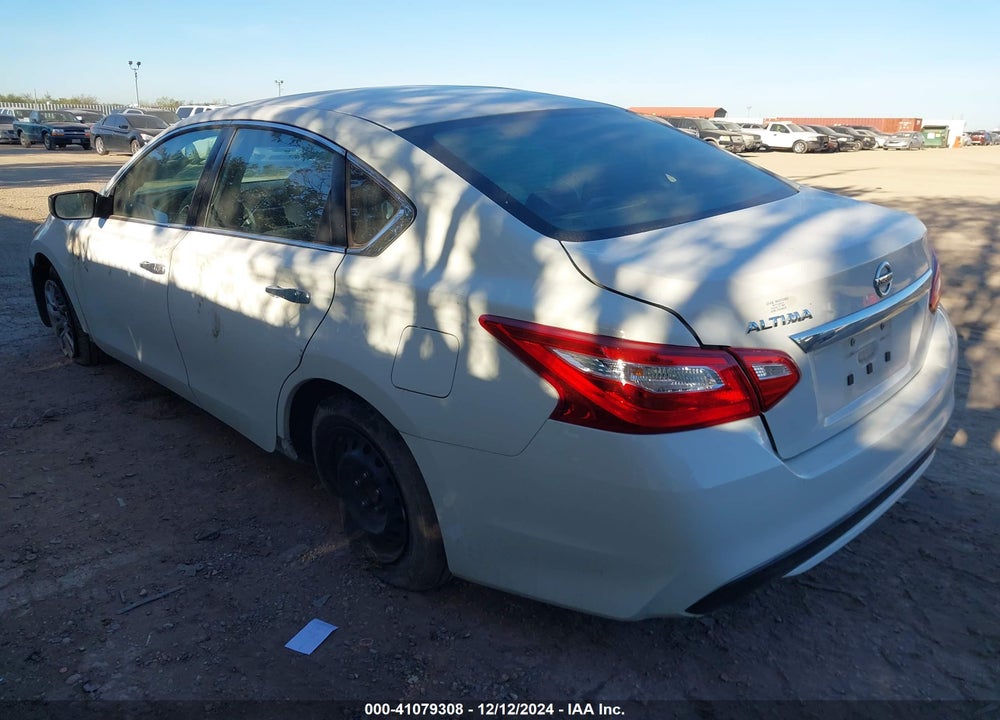 2016 NISSAN ALTIMA VIN: 1N4AL3APXGN318610