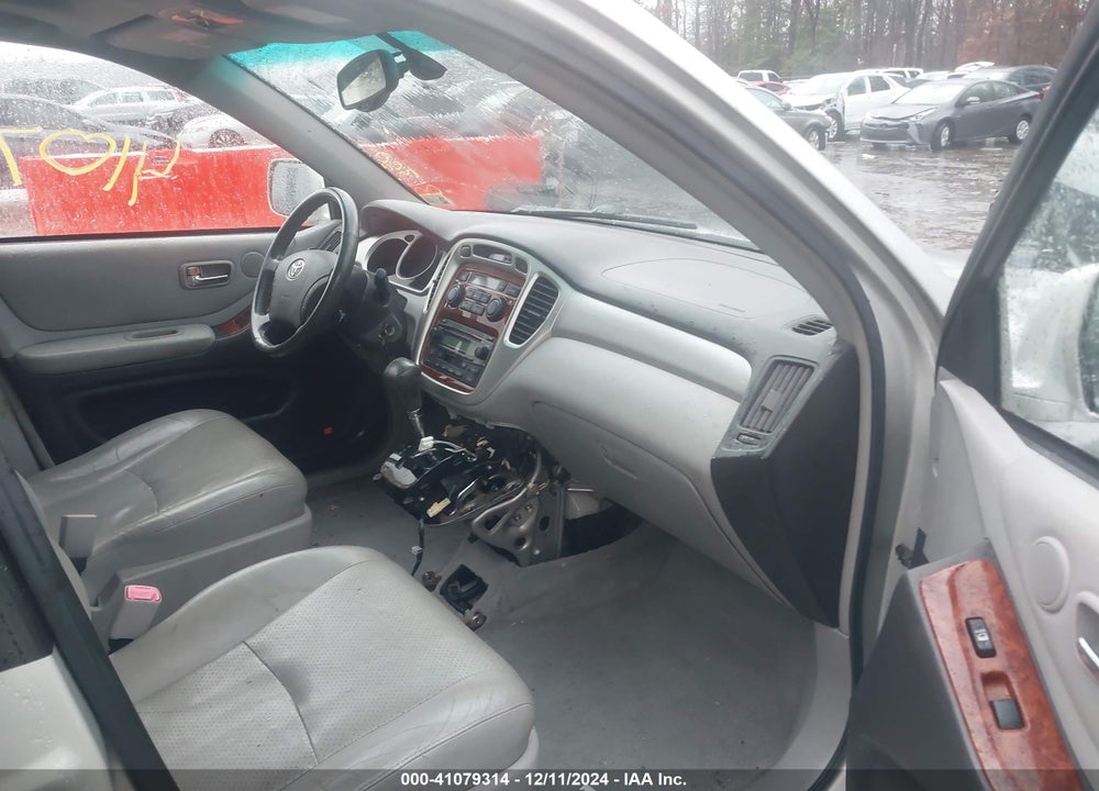 2006 TOYOTA HIGHLANDER HYBRID LIMITED V6 VIN: JTEEW21A260023744