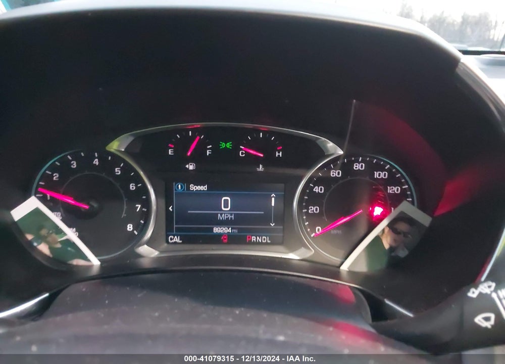 2019 CHEVROLET EQUINOX VIN: 2GNAXUEV6K6205870