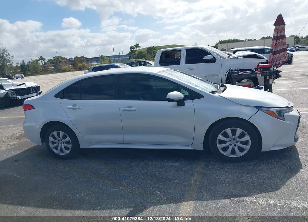 2024 TOYOTA COROLLA VIN: JTDBCMFE6R3056448