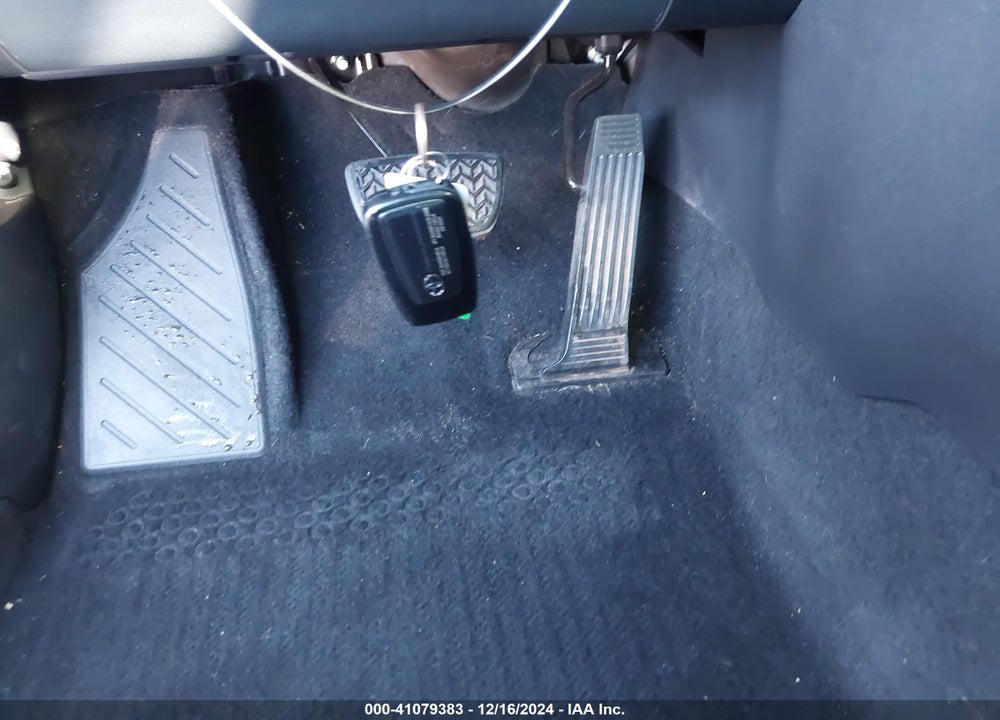 2022 TOYOTA HIGHLANDER XLE VIN: 5TDGZRAH5NS538856