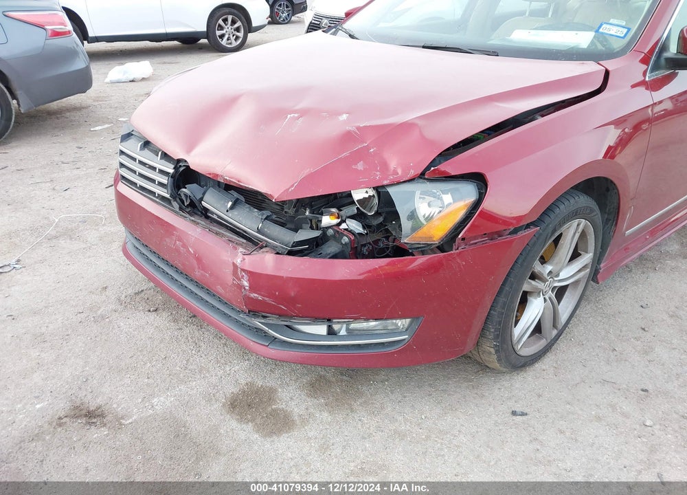 2015 VOLKSWAGEN PASSAT VIN: 1VWCM7A32FC008009
