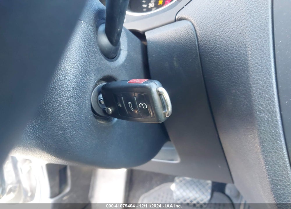 2017 VOLKSWAGEN JETTA VIN: 3VW2B7AJ8HM273650