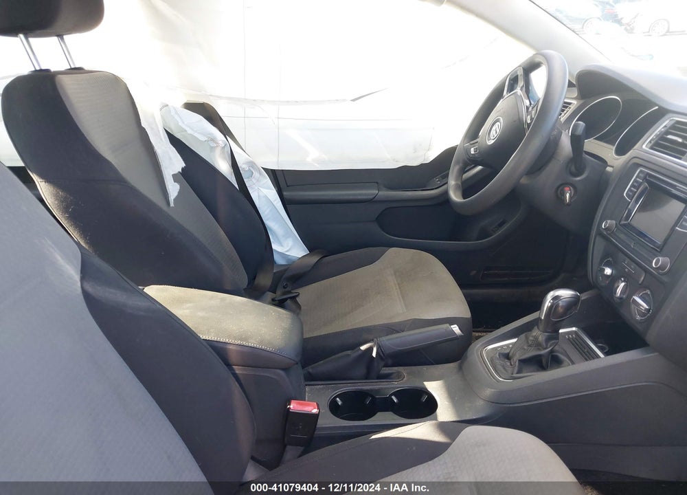 2017 VOLKSWAGEN JETTA VIN: 3VW2B7AJ8HM273650