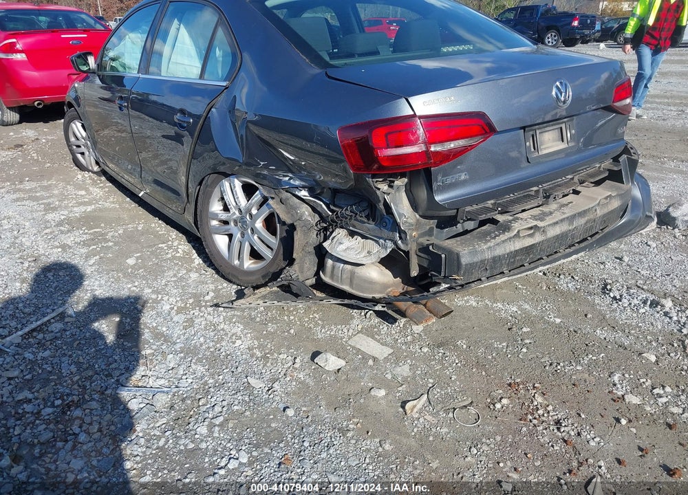 2017 VOLKSWAGEN JETTA VIN: 3VW2B7AJ8HM273650