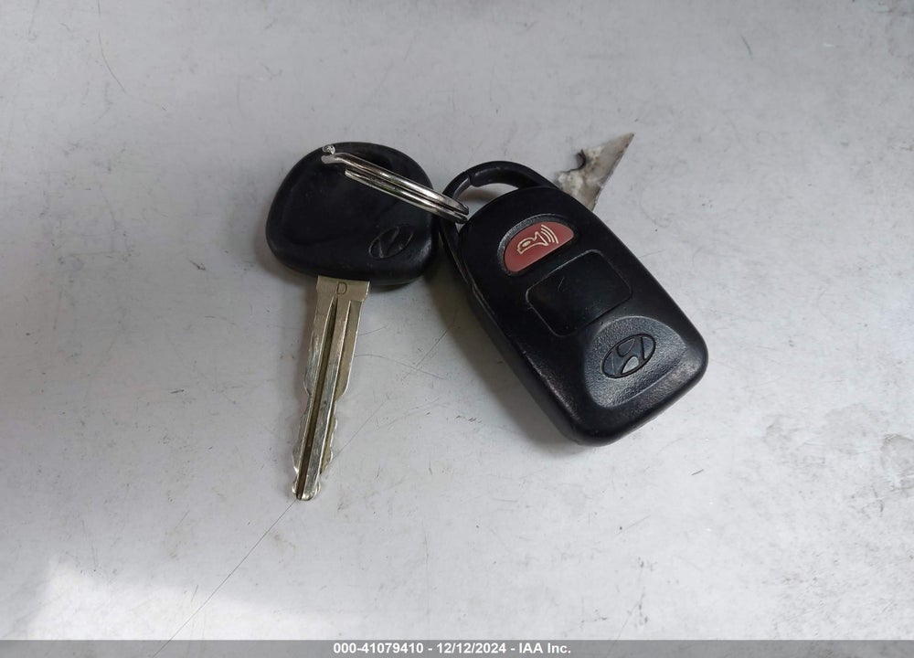 2010 HYUNDAI ELANTRA GLS VIN: KMHDU4AD0AU009866