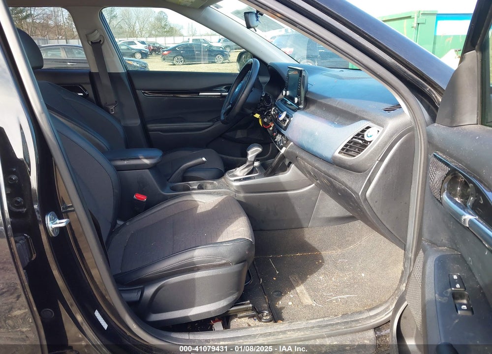 2021 KIA SELTOS S VIN: KNDEU2AA5M7096881