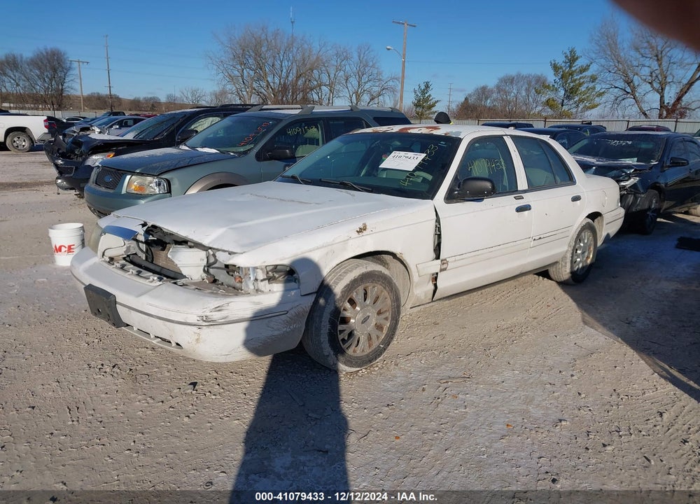 2005 FORD CROWN VICTORIA LX/LX SPORT VIN: 2FAFP74W95X135988