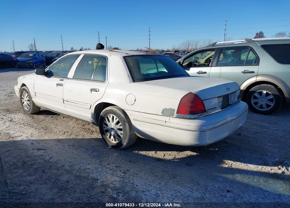 2005 FORD CROWN VICTORIA LX/LX SPORT VIN: 2FAFP74W95X135988