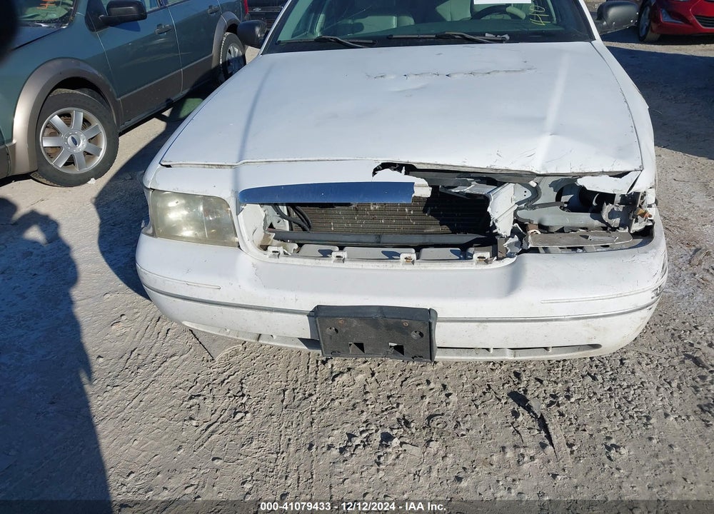 2005 FORD CROWN VICTORIA LX/LX SPORT VIN: 2FAFP74W95X135988
