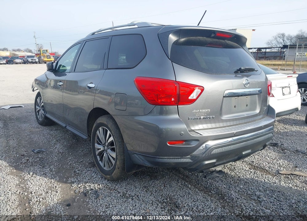 2018 NISSAN PATHFINDER SV VIN: 5N1DR2MN3JC618692
