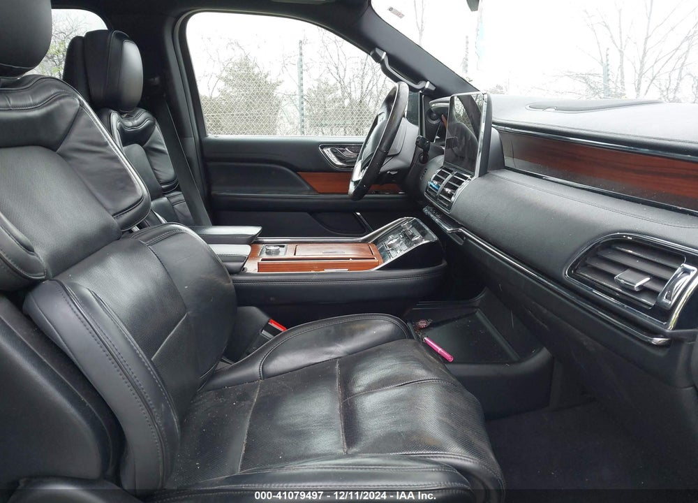 2019 LINCOLN NAVIGATOR L SELECT VIN: 5LMJJ3JT2KEL11827