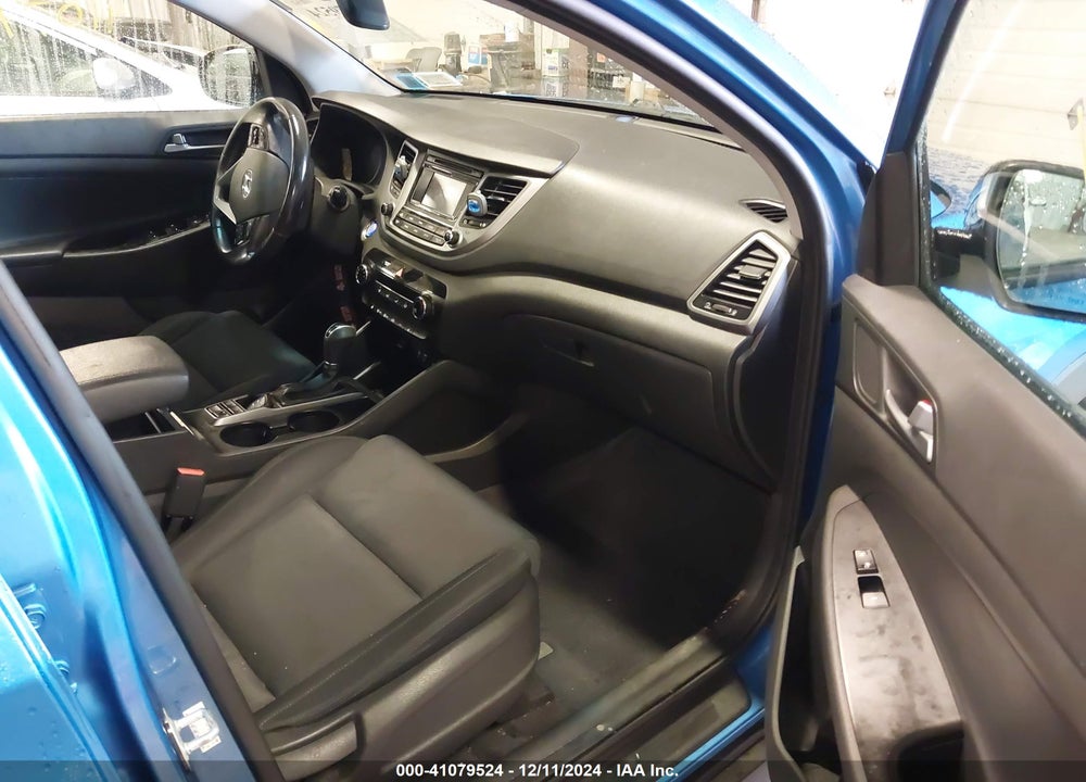 2017 HYUNDAI TUCSON NIGHT VIN: KM8J3CA27HU460592
