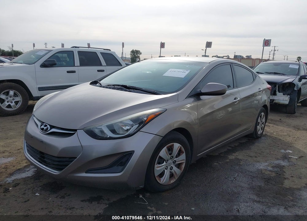 2016 HYUNDAI ELANTRA SE VIN: 5NPDH4AE4GH698119