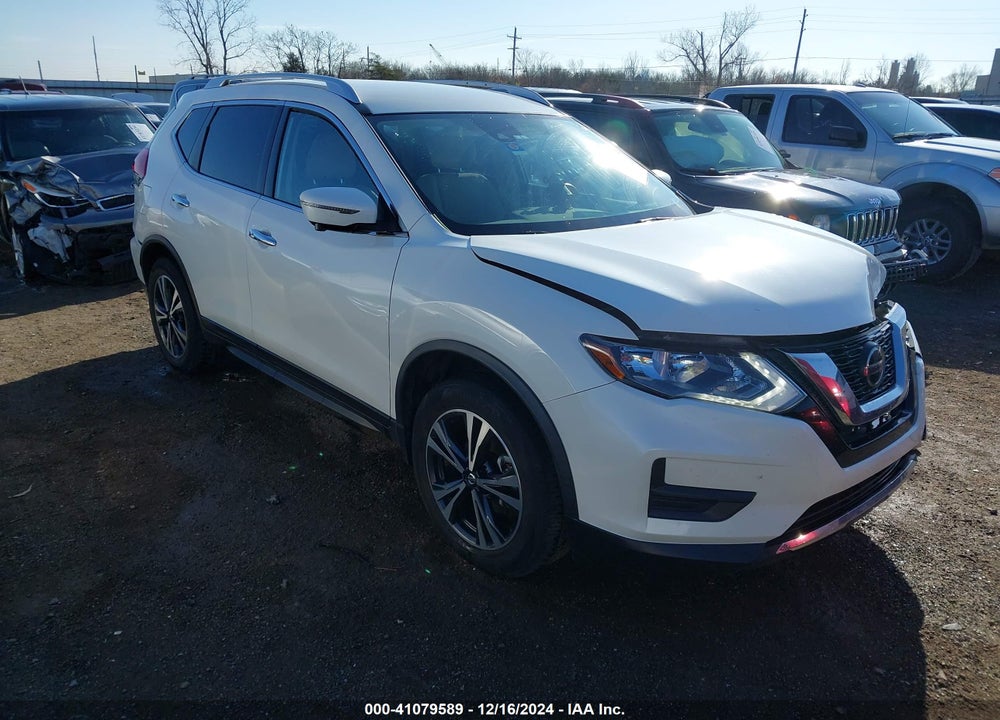 2020 NISSAN ROGUE SV FWD VIN: JN8AT2MT4LW014596