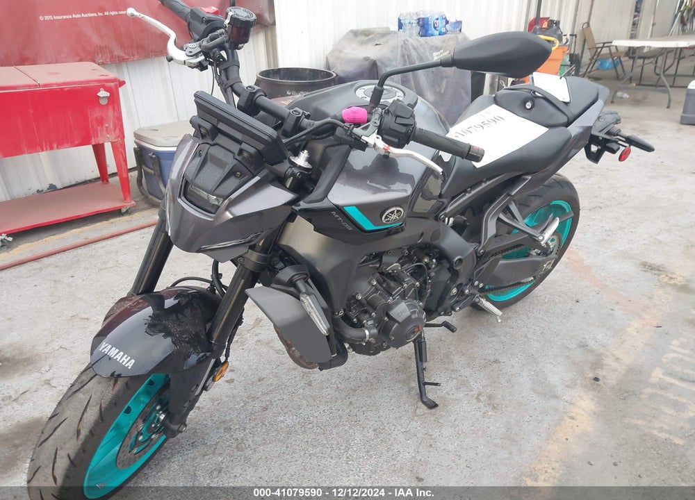 2024 YAMAHA MT09 C VIN: JYARN94Y9RA000434