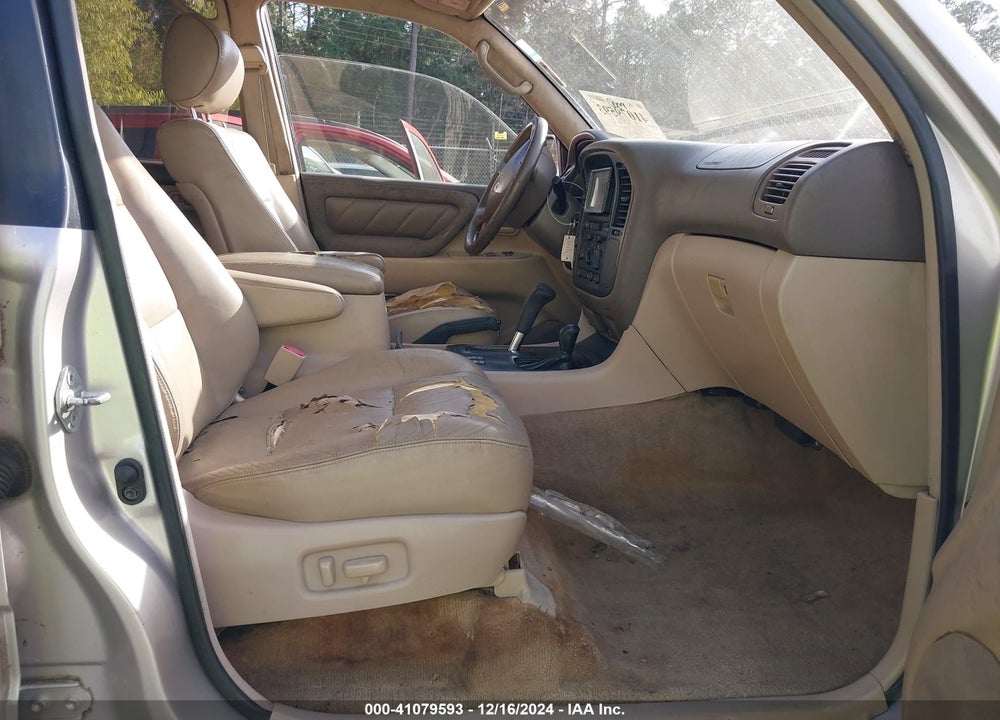 2000 TOYOTA LAND CRUISER VIN: JT3HT05J4Y0092922