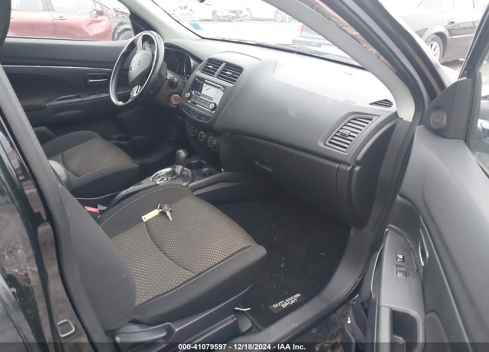 2016 MITSUBISHI OUTLANDER SPORT 2.4 ES VIN: JA4AR3AWXGZ030864