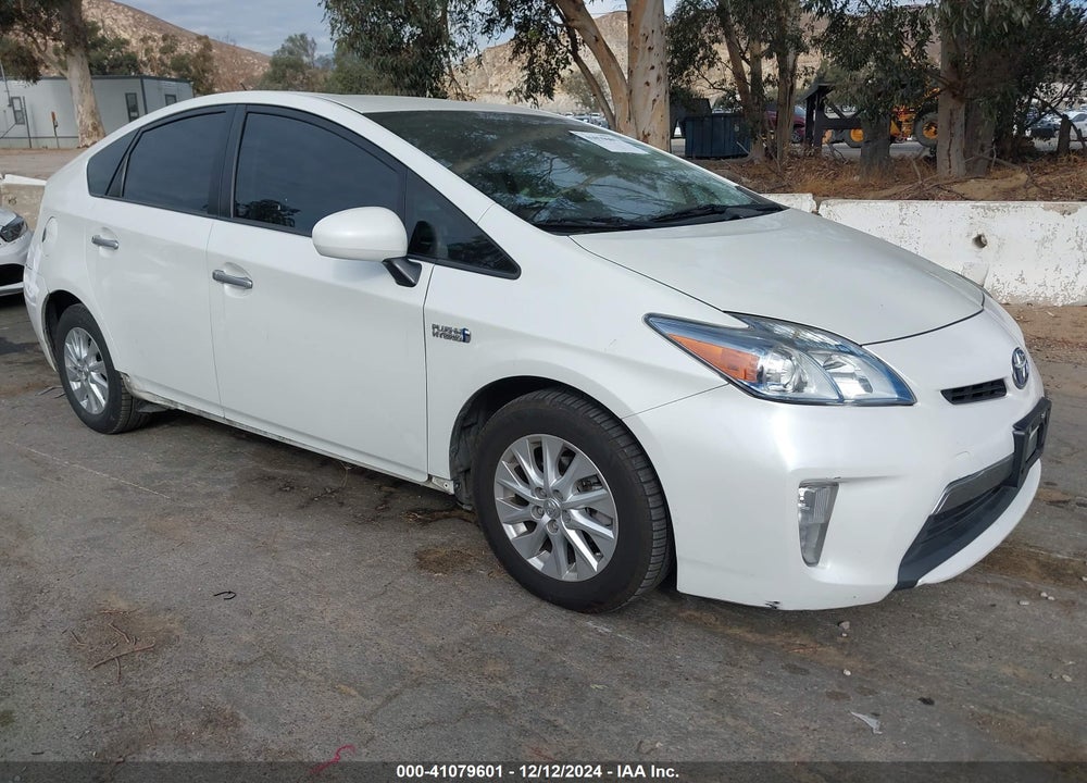 2015 TOYOTA PRIUS PLUG-IN VIN: JTDKN3DP9F3073605
