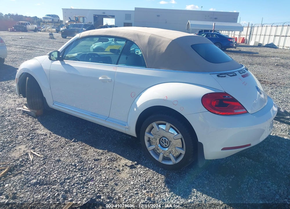 2014 VOLKSWAGEN BEETLE 2.5L VIN: 3VW5P7AT8EM806513