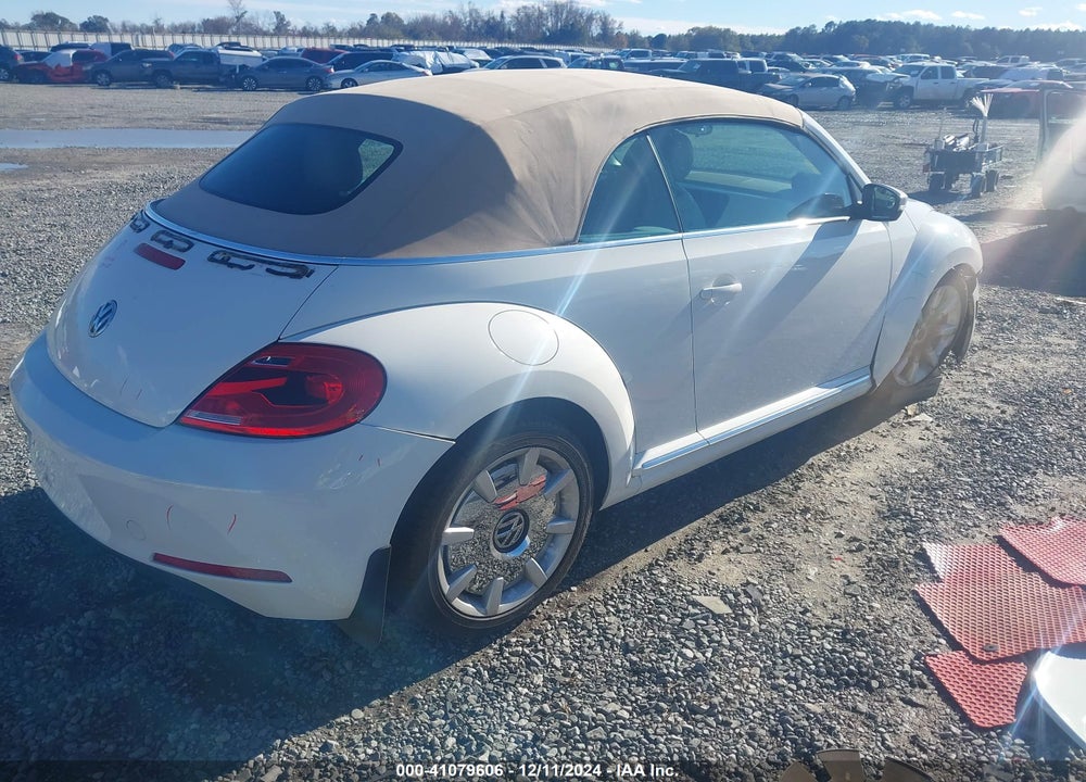 2014 VOLKSWAGEN BEETLE 2.5L VIN: 3VW5P7AT8EM806513