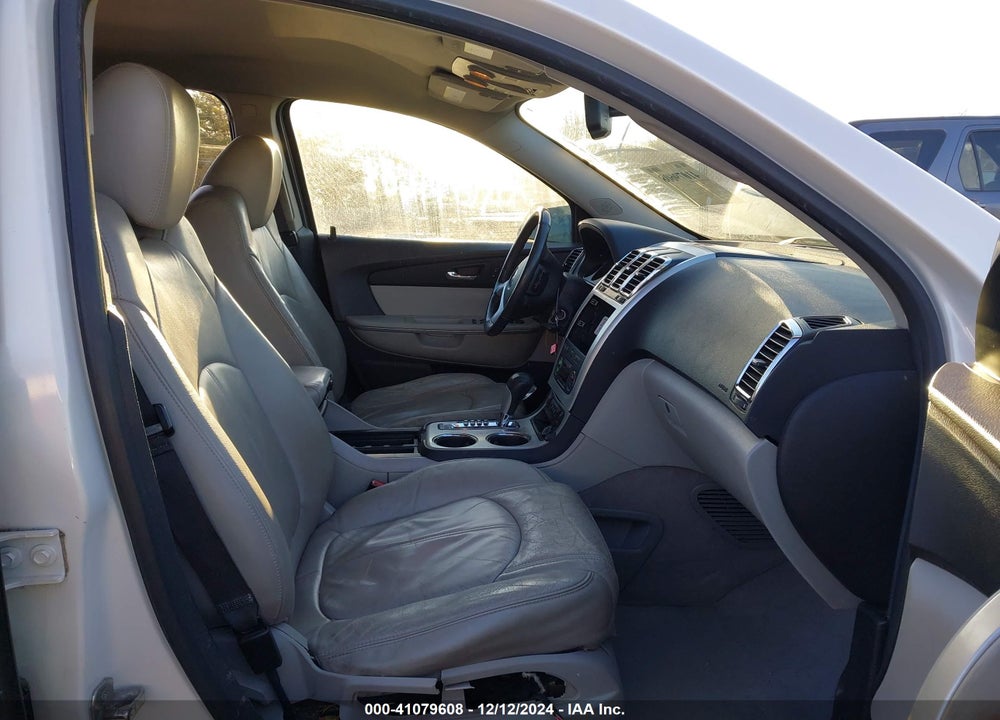2011 GMC ACADIA SLT-1 VIN: 1GKKVRED7BJ354058