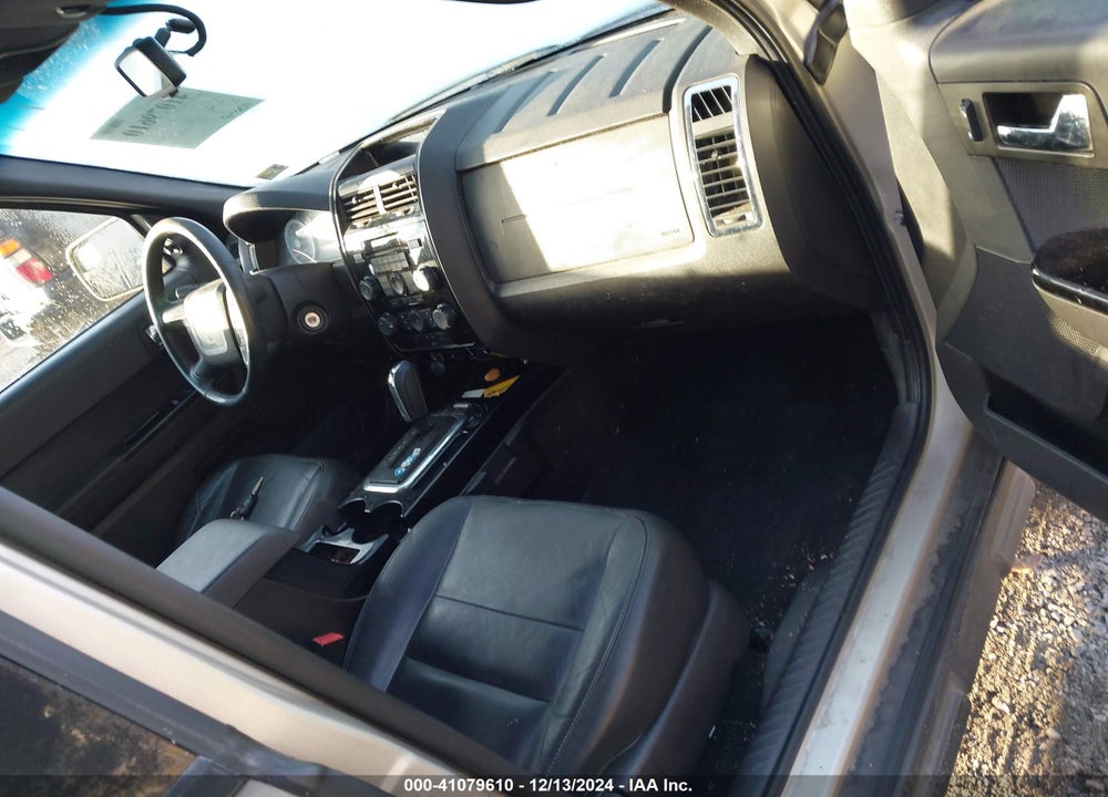 2010 FORD ESCAPE LIMITED VIN: 1FMCU9EGXAKA62406