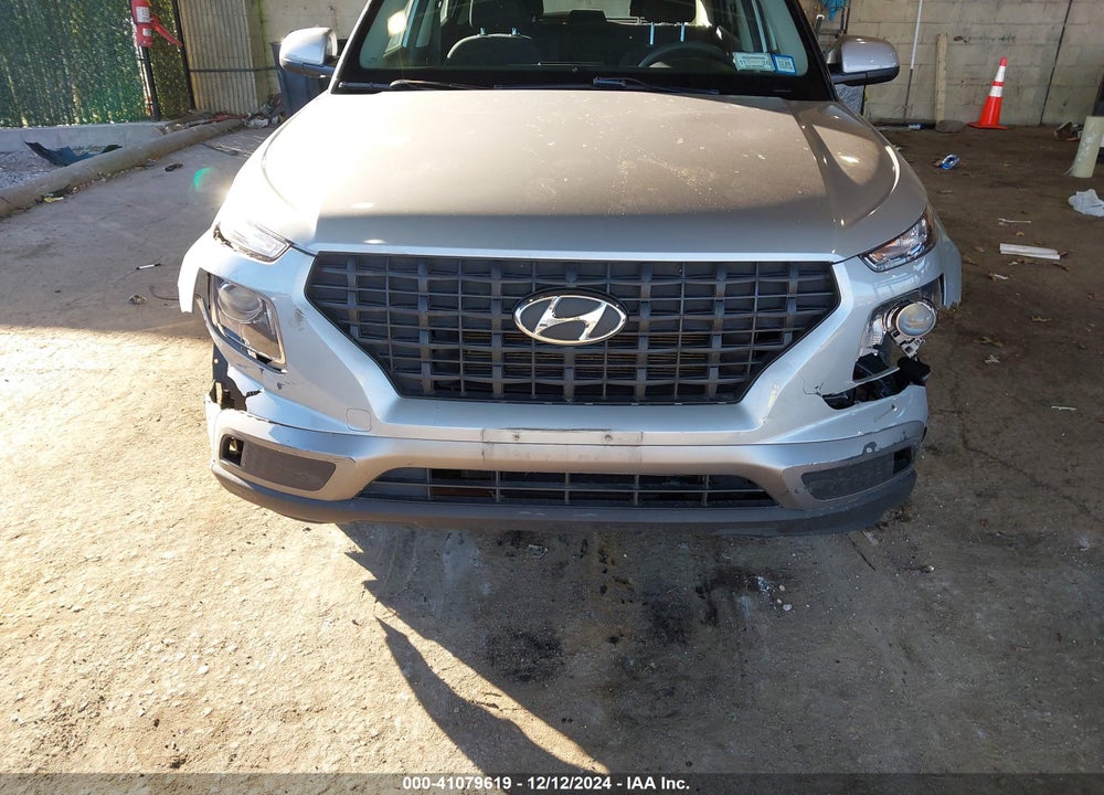 2021 HYUNDAI VENUE SE VIN: KMHRB8A34MU121343