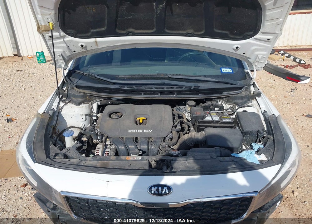 2017 KIA FORTE LX VIN: 3KPFK4A78HE077922