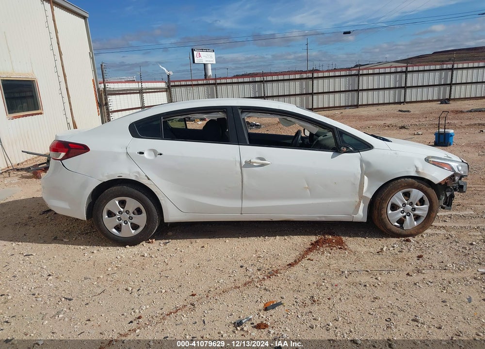 2017 KIA FORTE LX VIN: 3KPFK4A78HE077922
