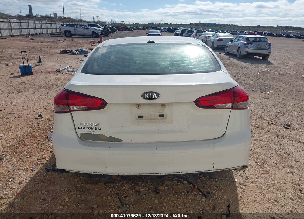 2017 KIA FORTE LX VIN: 3KPFK4A78HE077922