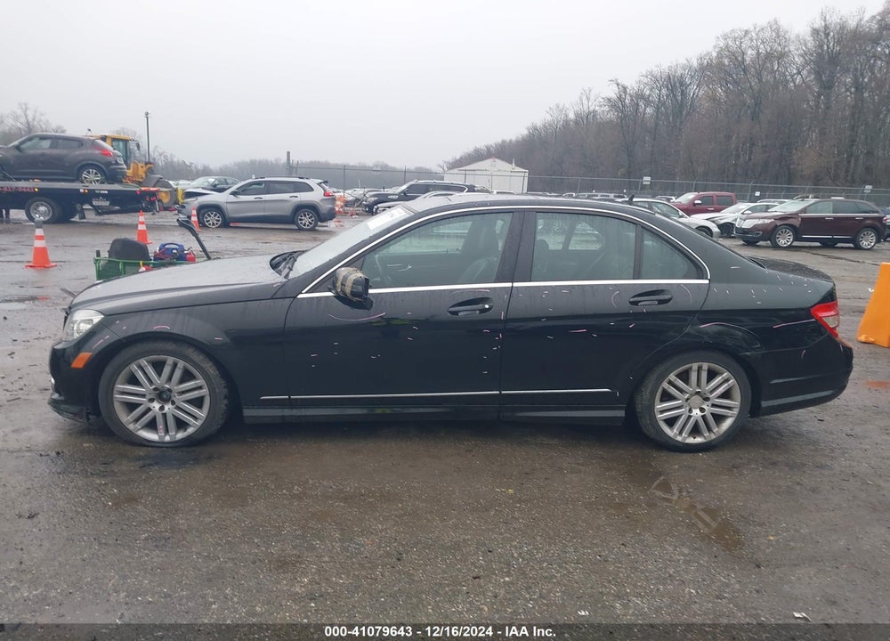 2010 MERCEDES-BENZ C 300 VIN: WDDGF8BB9AR096109