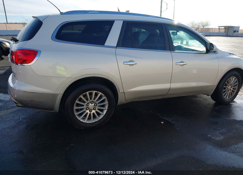 2011 BUICK ENCLAVE 1XL VIN: 5GAKVBED9BJ301639