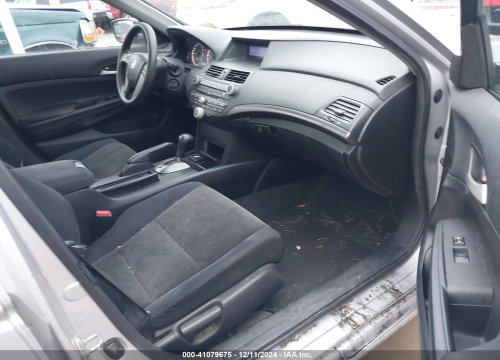 2010 HONDA ACCORD 2.4 LX VIN: 1HGCP2F33AA033464