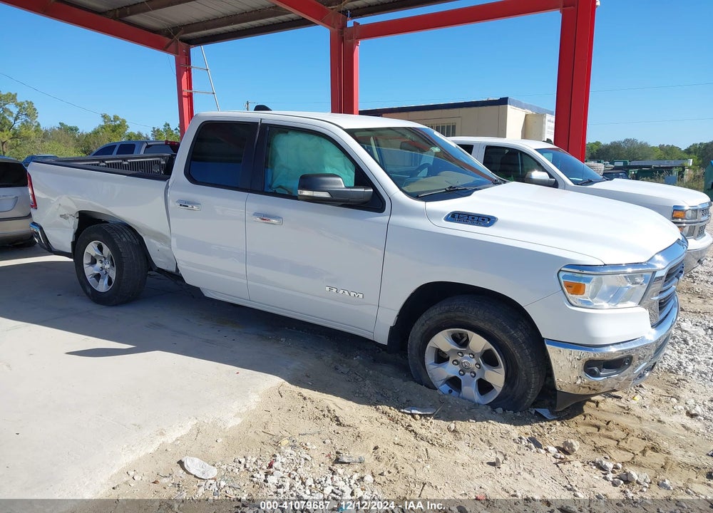 2019 RAM 1500 BIG HORN/LONE STAR 4X2 6'4 BOX VIN: 1C6RREBT1KN683177