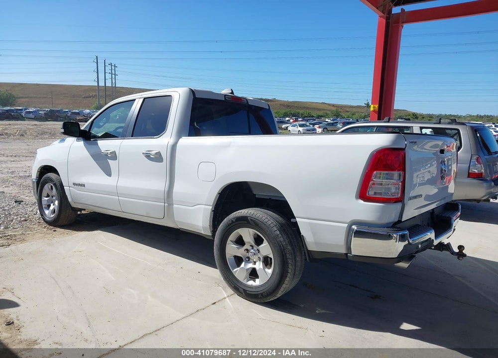 2019 RAM 1500 BIG HORN/LONE STAR 4X2 6'4 BOX VIN: 1C6RREBT1KN683177