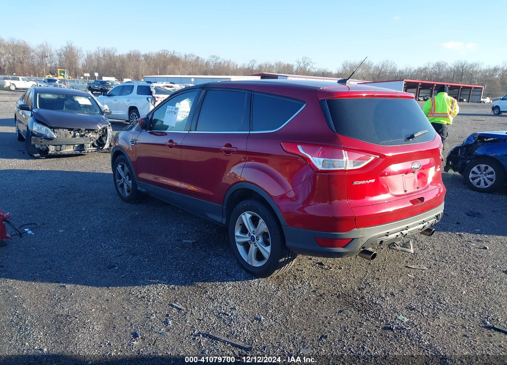 2015 FORD ESCAPE SE VIN: 1FMCU9GX2FUB55073