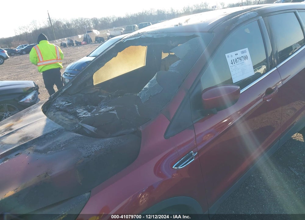 2015 FORD ESCAPE SE VIN: 1FMCU9GX2FUB55073