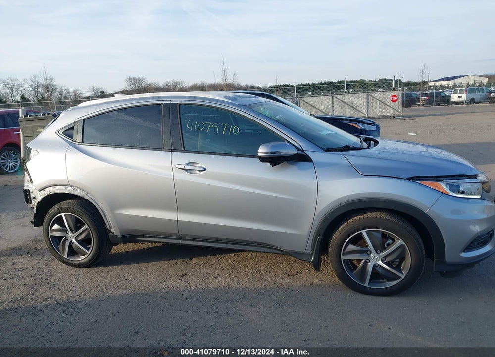 2022 HONDA HR-V VIN: 3CZRU6H56NM744425