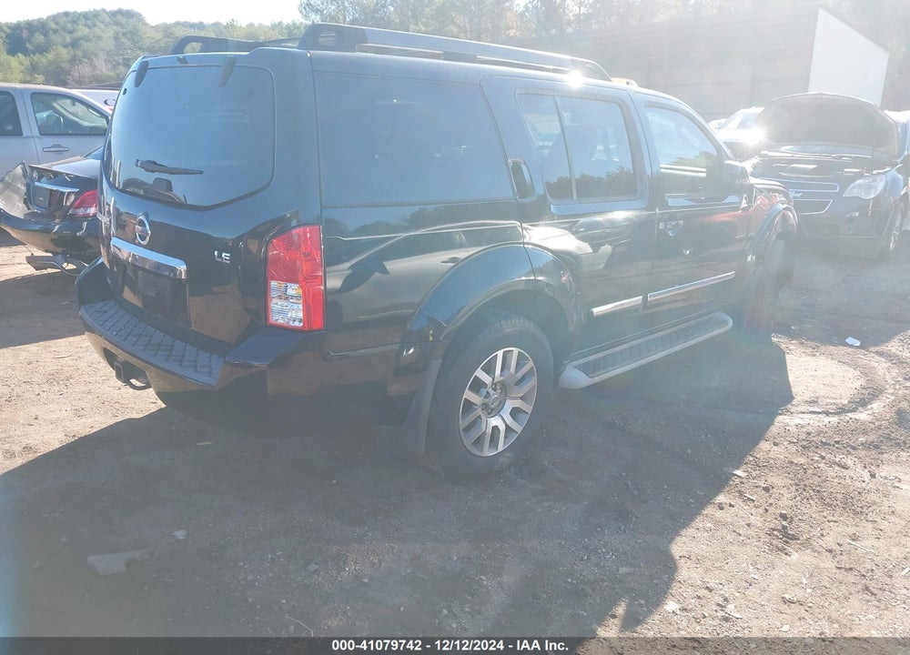 2011 NISSAN PATHFINDER LE VIN: 5N1AR1NNXBC620081